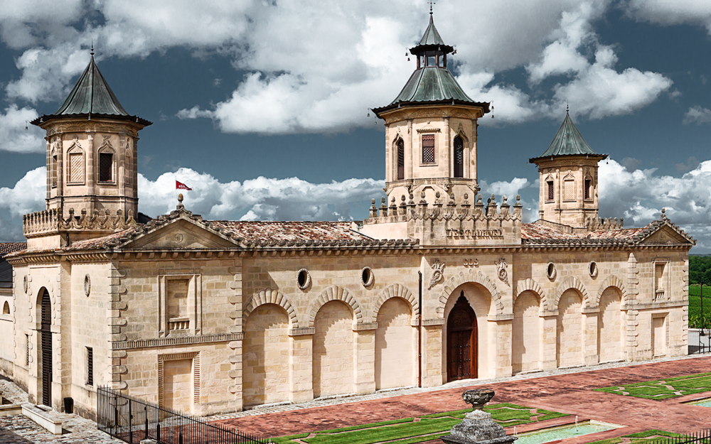 Chateau Cos d'Estournel - Schloss